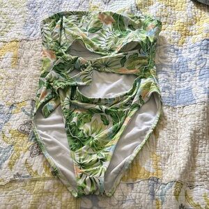 Green Tropical Leaf One-Piece Swimsuit - Strapless Cutout